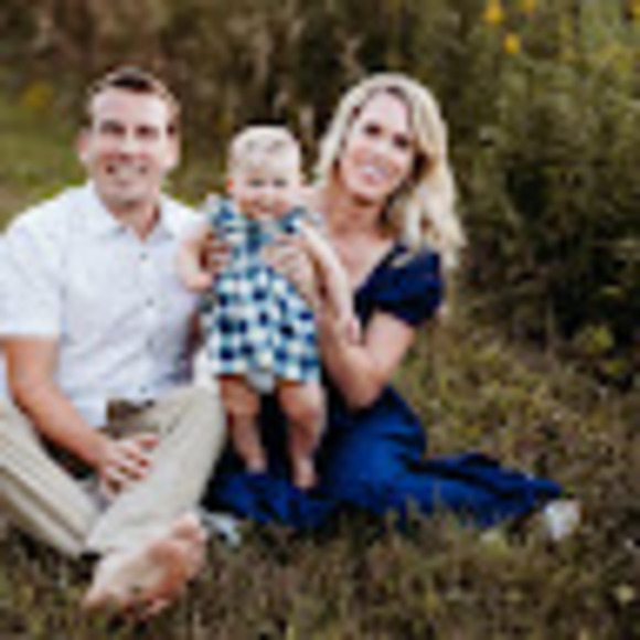 Meet your Posher, Lacey - Picture 1 of 1